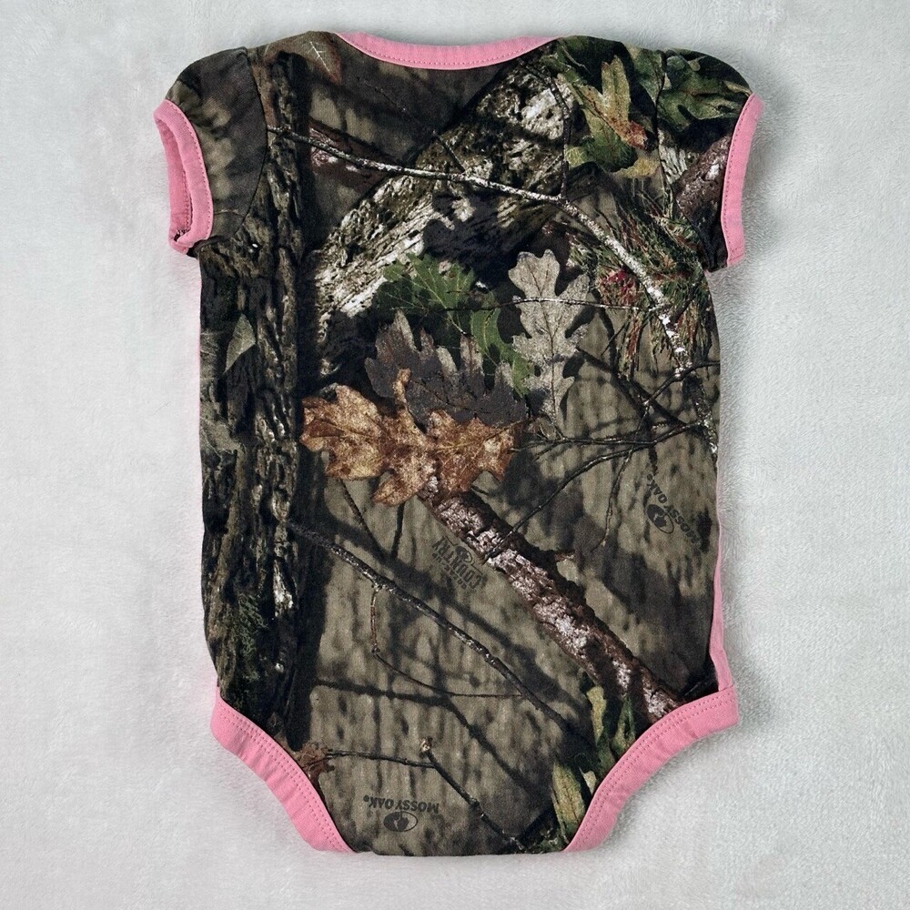 CARHARTT Pink Mossy Oak Hunting Deer Graphic Camo Sleeve Infant Girl Bodysuit 6M - Picture 9 of 13